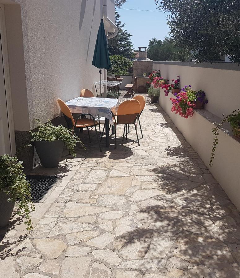 Apartments With A Parking Space Novalja, Pag - 6504 エクステリア 写真